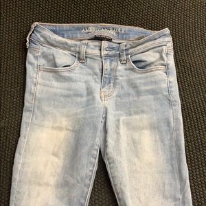 American Eagle Light-wash Jeggings